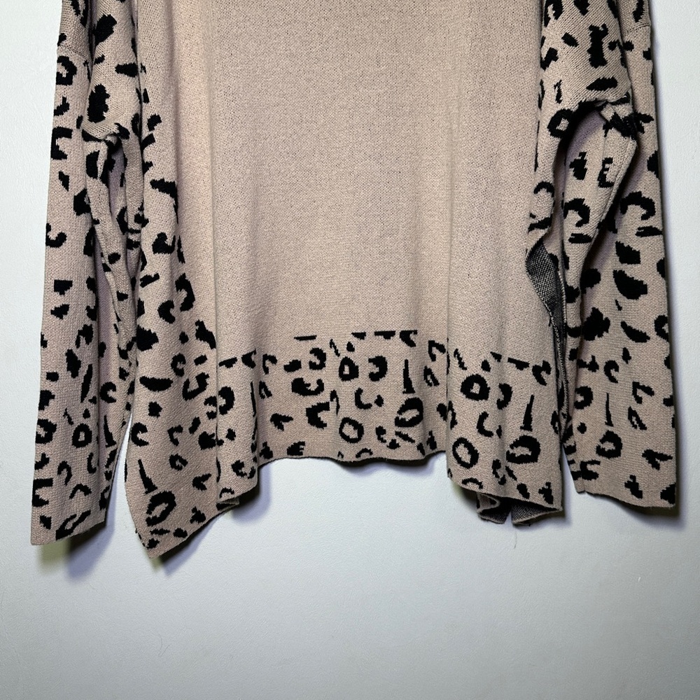 Leopard High Neck Side Slit Oversized Sweater size 2XL Cozy Minimalist Chic - Picture 5 of 9
